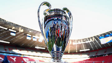 La cérémonie d'ouverture de la finale de la Ligue des Champions vient de se tenir.