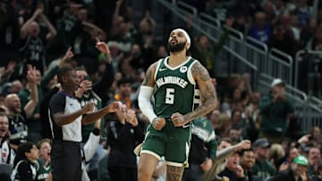 Philadelphia 76ers v Milwaukee Bucks