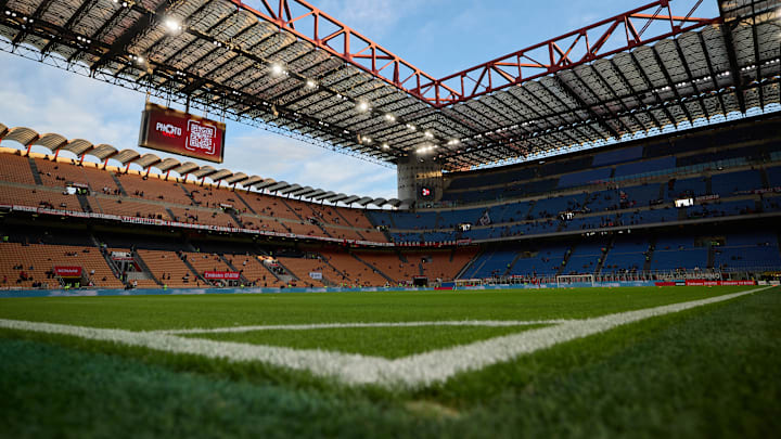 AC Milan v Venezia - Serie A