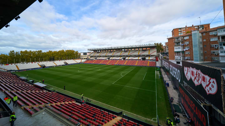 Susunan pemain Rayo Vallecano vs Barcelona dalam lanjutan kompetisi La Liga. Susunan pemain Rayo Vallecano vs Barcelona dalam lanjutan kompetisi La Liga.
