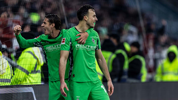 Florian Neuhaus (li.) war eine der treibenden Kräfte des Gladbacher Aufschwungs Florian Neuhaus (li.) war eine der treibenden Kräfte des Gladbacher Aufschwungs