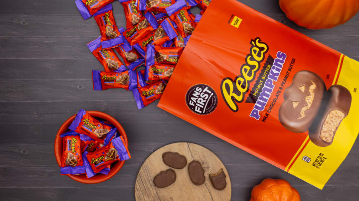 Reese's Peanut Butter Pumpkins Image. Image credit to Hershey's. 