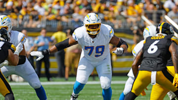 Los Angeles Chargers v Pittsburgh Steelers