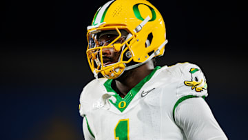 Oregon v UCLA