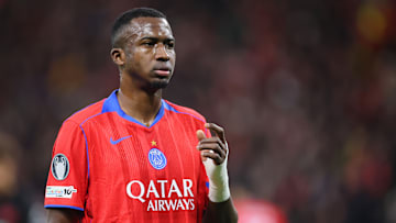 Willian Pacho - Paris SG