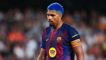 Ronald Araújo verlässt Barça vorübergehend Ronald Araújo verlässt Barça vorübergehend