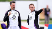 Sandro Wagner assistiert derzeit Bundestrainer Julian Nagelsmann