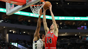 Matas Buzelis, Chicago Bulls v Giannis Antetokounmpo, Milwaukee Bucks