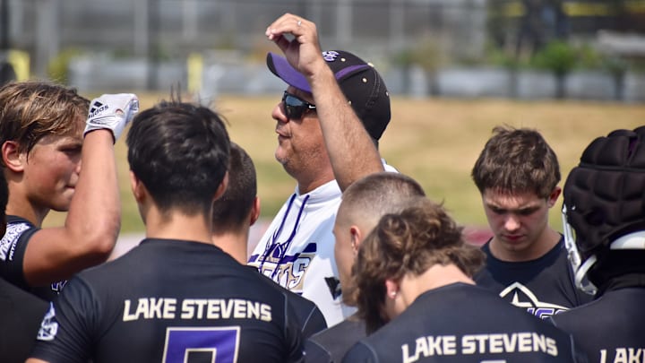 No. 2 Lake Stevens notched a late comeback victory at Bellevue.