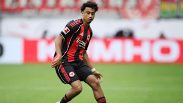 Nathaniel Brown stand in dieser Saison in allen vier Bundesligaspielen für die Eintracht auf dem Platz.