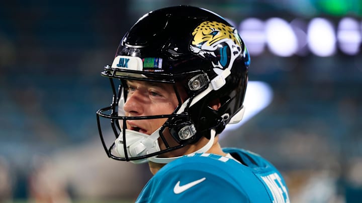 Jacksonville Jaguars quarterback Mac Jones (10) talks on the sideline during the fourth quarter of a preseason NFL football game Saturday, Aug. 17, 2024 at EverBank Stadium in Jacksonville, Fla. The Jacksonville Jaguars defeated the Tampa Bay Buccaneers 20-7. [Corey Perrine/Florida Times-Union]