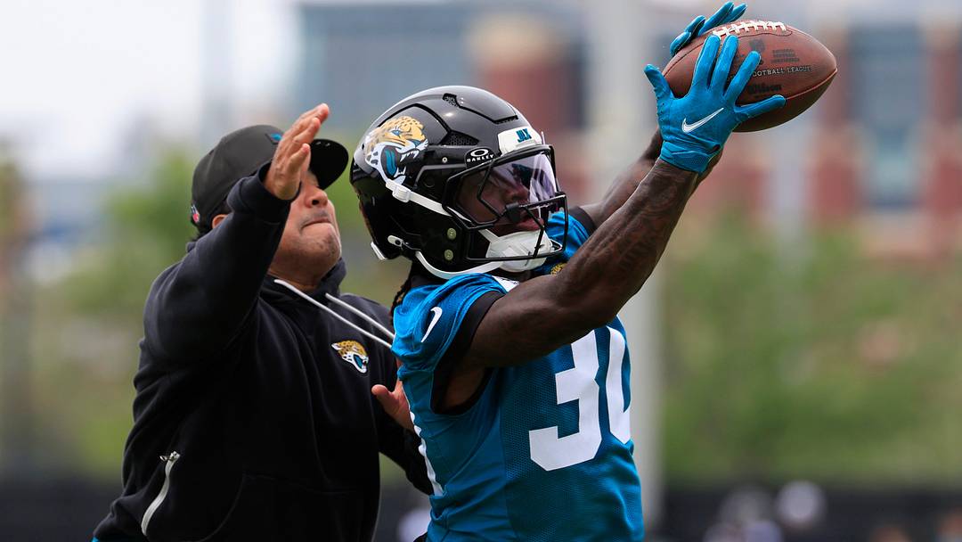 Jacksonville Jaguars running back J'Mari Taylor (30) catches a contested pass during rookie minicamp at the Miller Electric Center, Saturday, May 9, 2026 in Jacksonville, Fla. Today was the second of a three day camp concluding Sunday.