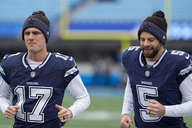 Dallas Cowboys place kicker Brandon Aubrey & punter Bryan Anger warm up during pregame warmups against the Carolina Panther