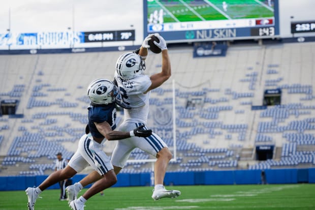 Chase Roberts catches a touchdown during Saturday's scrimmage