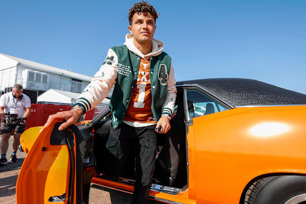 01jak1ww50s44g2smhhk Lando Norris On Insane Modified McLaren eBay Muscle Car, Car Projects, And Championship Pressures