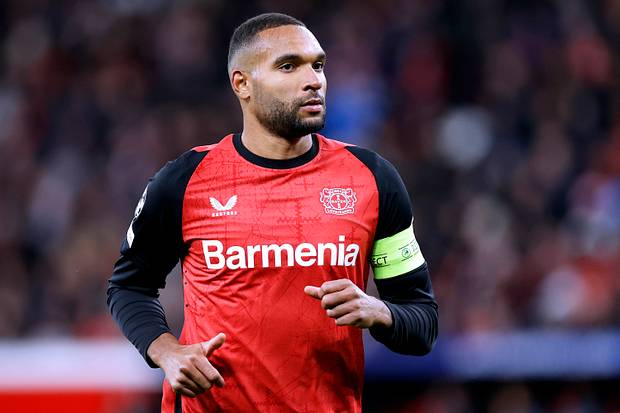 Bayer Leverkusen défenseur Jonathan Tah Bayer Leverkusen défenseur Jonathan Tah