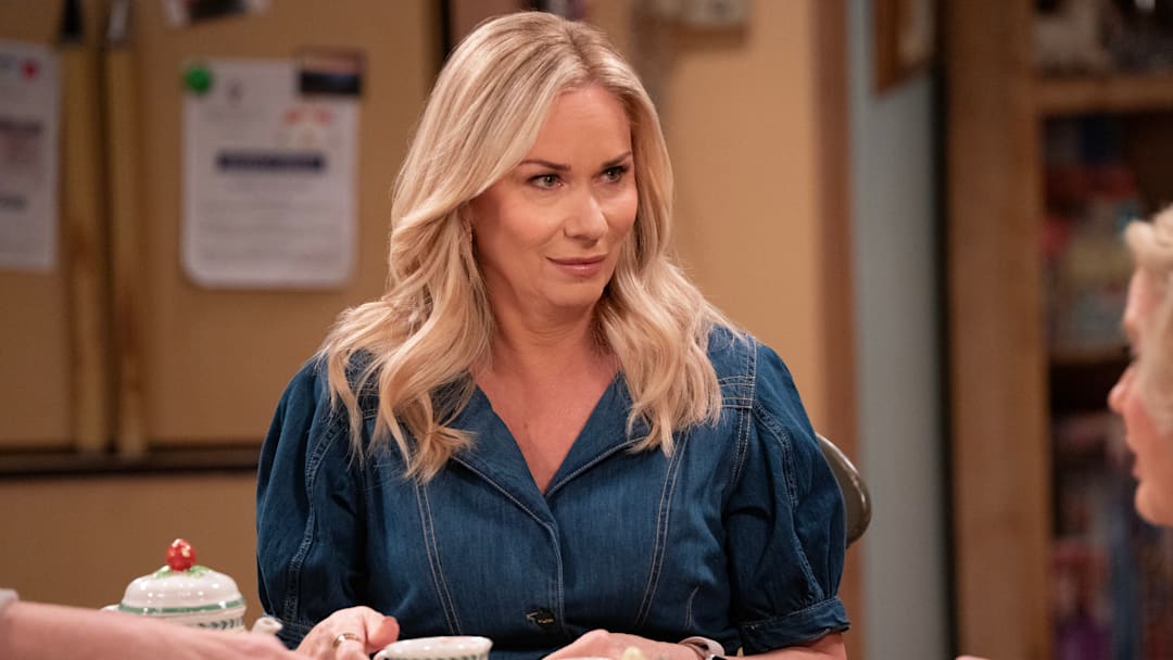 Leanne. Leanne Morgan in Episode #105 of Leanne