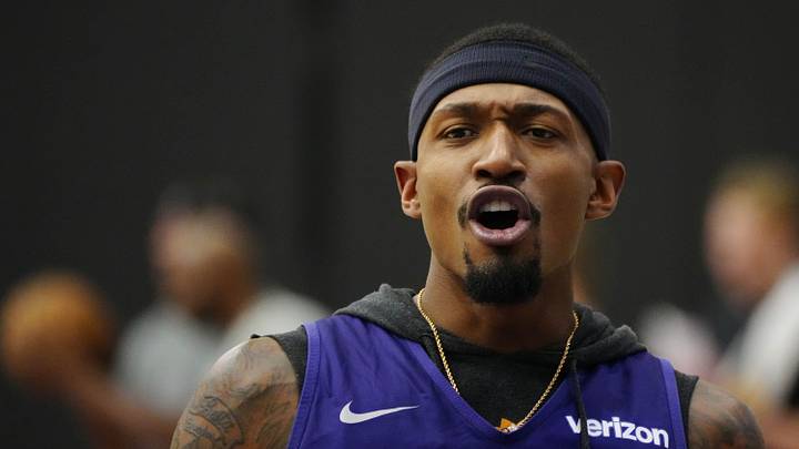 Suns guard Bradley Beal jokes at the end of practice during practice at the Verizon 5G Performance Center in Phoenix on Oct. 1, 2024.