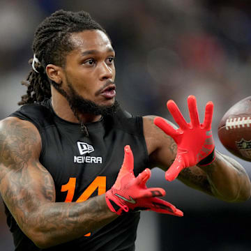 Mar 1, 2025; Indianapolis, IN, USA; Oregon running back Jordan James (RB14) during the 2025 NFL Combine at Lucas Oil Stadium. Mandatory Credit: Kirby Lee-Imagn Images