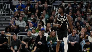 Golden State Warriors v Milwaukee Bucks