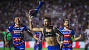 Aos 33 anos, o centroavante Juan Martín Lucero segue com a pontaria afiada e já marcou seis gols em 2025