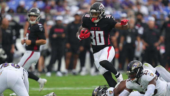 Atlanta Falcons rookie running back Jase McClellan was limited in practice Friday.