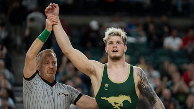 Harvey Ludington is the 190pound national champion