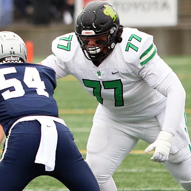 West Linn guard Kalani Ioapo