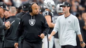 Las Vegas Raiders head coach Antonio Pierce.