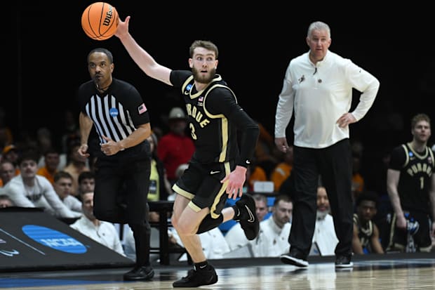 Purdue guard Braden Smith dribbles the ball against Houston in the 2025 NCAA tournament.