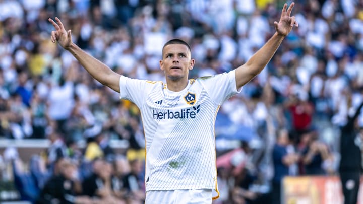 LA Galaxy v New York Red Bulls: Final - MLS Cup 2024