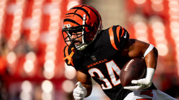 Cincinnati Bengals running back Jacob Saylors (34) runs with the ball before the NFL preseason week 3 game between the Cincinnati Bengals and the Washington Commanders at FedEx Field in Landover, M.D., on Saturday, Aug. 26, 2023.