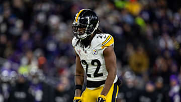 Pittsburgh Steelers v Baltimore Ravens