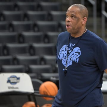 UNC basketball head coach Hubert Davis