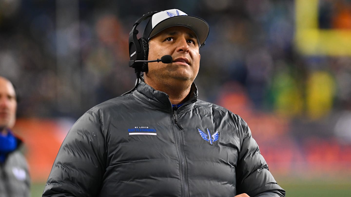 Battlehawks Head Coach Anthony Becht Speaks Passionately About UFL