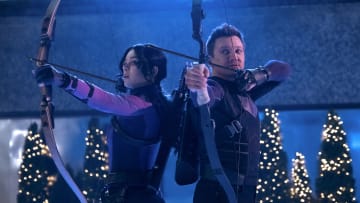 Hailee Steinfeld as Kate Bishop and Jeremy Renner as Clint Barton/Hawkeye in Marvel Studios' HAWKEYE. Photo by Chuck Zlotnick. © Marvel Studios 2021. All Rights Reserved.