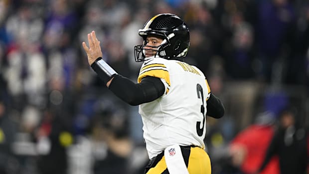 Pittsburgh Steelers quarterback Russell Wilson   