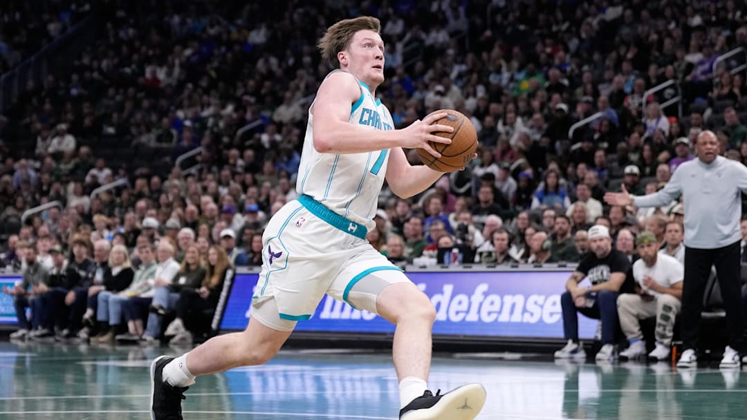 Nov 14, 2025; Milwaukee, Wisconsin, USA;  Charlotte Hornets guard Kon Knueppel (7) drives for the basket during the second quarter against the Milwaukee Bucks at Fiserv Forum. Mandatory Credit: Jeff Hanisch-Imagn Images