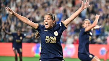 North Carolina Courage  v Seattle Reign FC