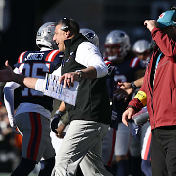 Mike Vrabel has the Patriots fully bought in.