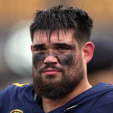 Cal defensive lineman Aidan Keanaaina