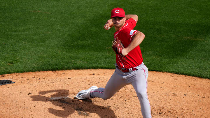 Cincinnati Reds starting pitcher Carson Spiers (68) delivers a pitch in the second inning during a