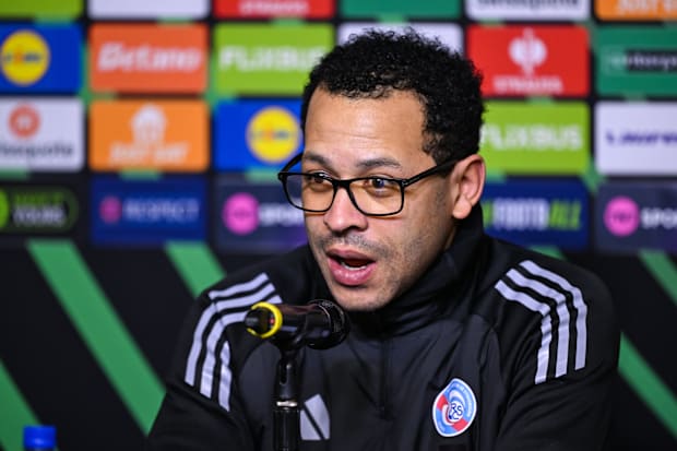 เลียม โรเซนิออร์