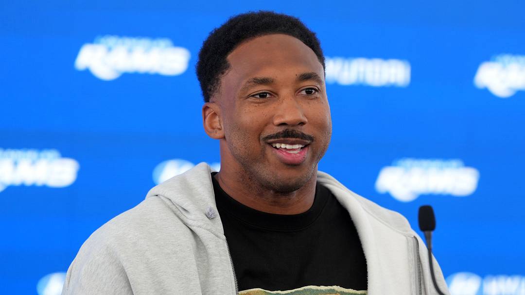 Los Angeles Rams defensive end Myles Garrett 