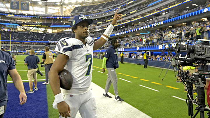 Jan 5, 2025; Inglewood, California, USA; Seattle Seahawks quarterback Geno Smith (7) leaves the field following the game against the Los Angeles Rams at SoFi Stadium. Mandatory Credit: Jayne Kamin-Oncea-Imagn Images Jan 5, 2025; Inglewood, California, USA; Seattle Seahawks quarterback Geno Smith (7) leaves the field following the game against the Los Angeles Rams at SoFi Stadium. Mandatory Credit: Jayne Kamin-Oncea-Imagn Images