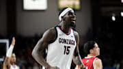 Gonzaga Bulldogs forward Graham Ike (15).