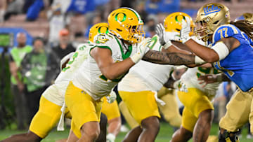 The Oregon defensive line produced 40 sacks last season. D-line recruiting took a hit Tuesday afternoon when Mater Dei defensive tackle Tomuhini Topui decommitted.