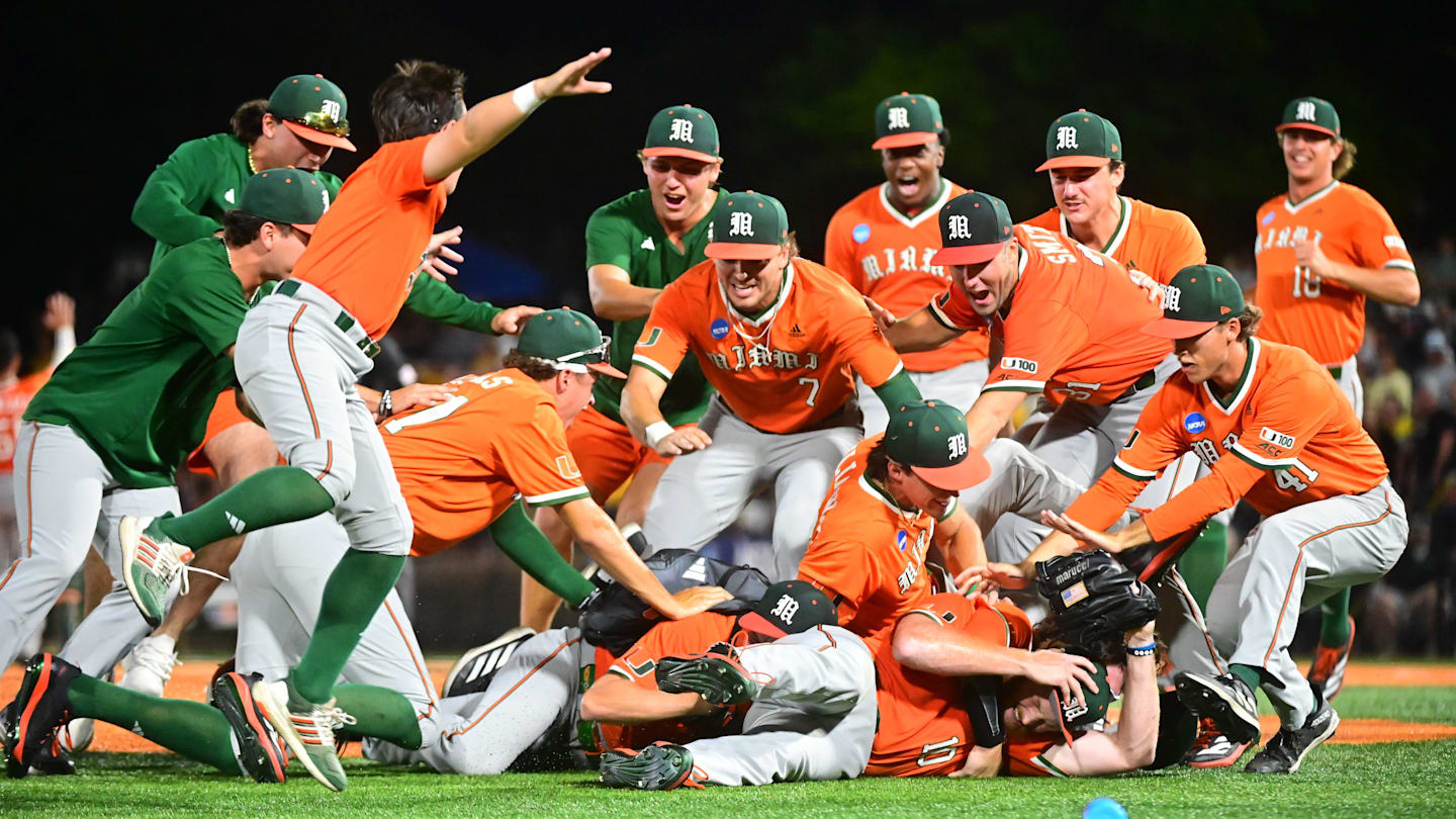 Miami Stamps Its Ticket To First Super Regional Since 2016