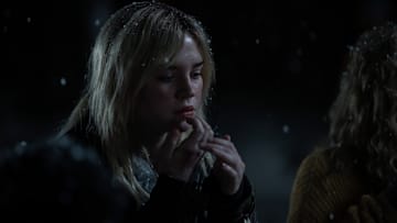 Sophie Thatcher as Teen Natalie in YELLOWJACKETS, "Edible Complex"
