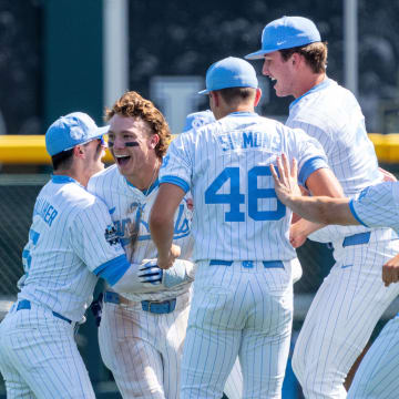 UNC baseball players at College World Series